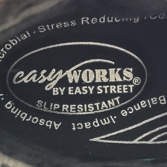 NEW Easy Works By Easy Street Womens 8.5M Ankle Moto Boots Slip Resistant 5CT - Picture 6 of 9